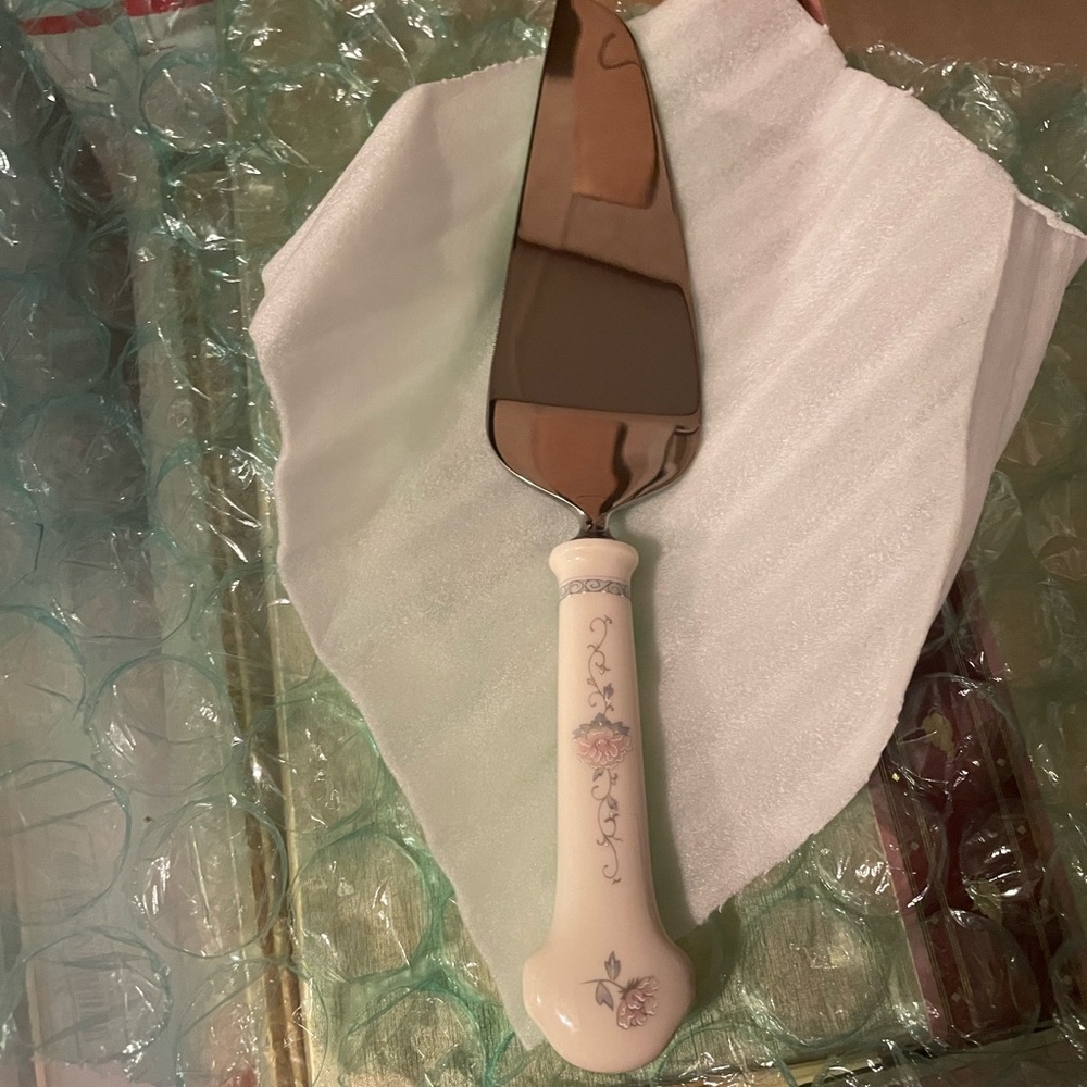 Lenox Charleston Cake Knife